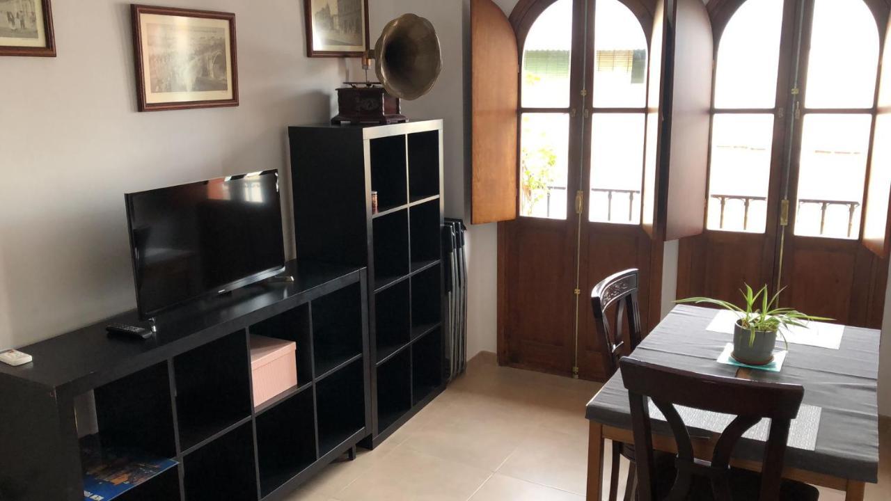 Estudio En El Centro De Sevilla エクステリア 写真